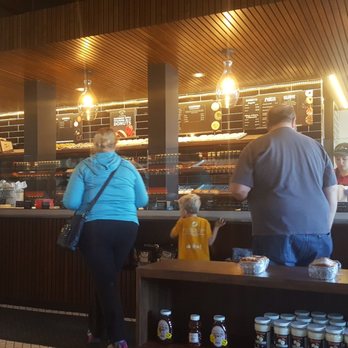 Rise'n Roll Bakery - Indoor - Bakeries Near Me - Valparaiso, Indiana