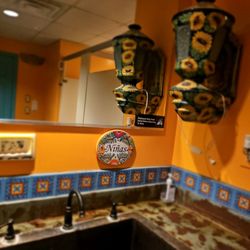 Nuevo Laredo Cantina - Bathroom