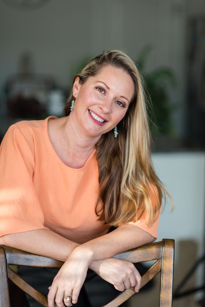 GABRIELA HUFFMAN LANDMARK SOTHEBY’S INTERNATIONAL REALTY Contact