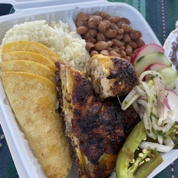 Loritos Grill - Caterers Near Me - Carson, California