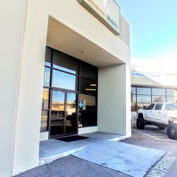 Universal Mobility - Front door