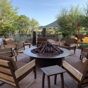 ShadowRock Tap + Table - Beautiful patio area. - American Near Me - Sedona, Arizona ShadowRock Tap + Table - Beautiful patio area. - American Near Me - Sedona, Arizona