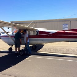 Madera Parachute Center - The plane used for the jumps.