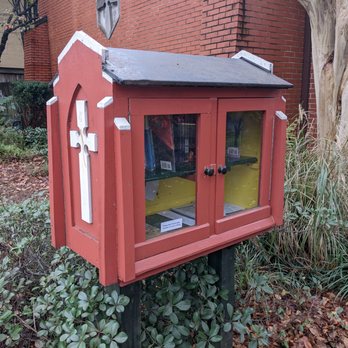 Little Free Library - Community Book Box, 1068 North Highland Ave NE, Atlanta - Community Book Box Near Me - Atlanta, Georgia Little Free Library - Community Book Box, 1068 North Highland Ave NE, Atlanta - Community Book Box Near Me - Atlanta, Georgia