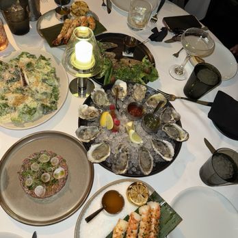Bourbon Steak - Caesar salad, steak tartar, duck spring rolls, jumbo shrimp cocktail, & oysters - Steakhouses Near Me - Glendale, California