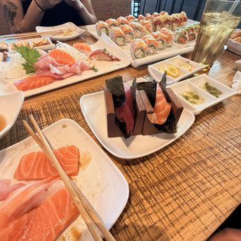 Z Sushi - Sushi Bars Near Me - Upland, California