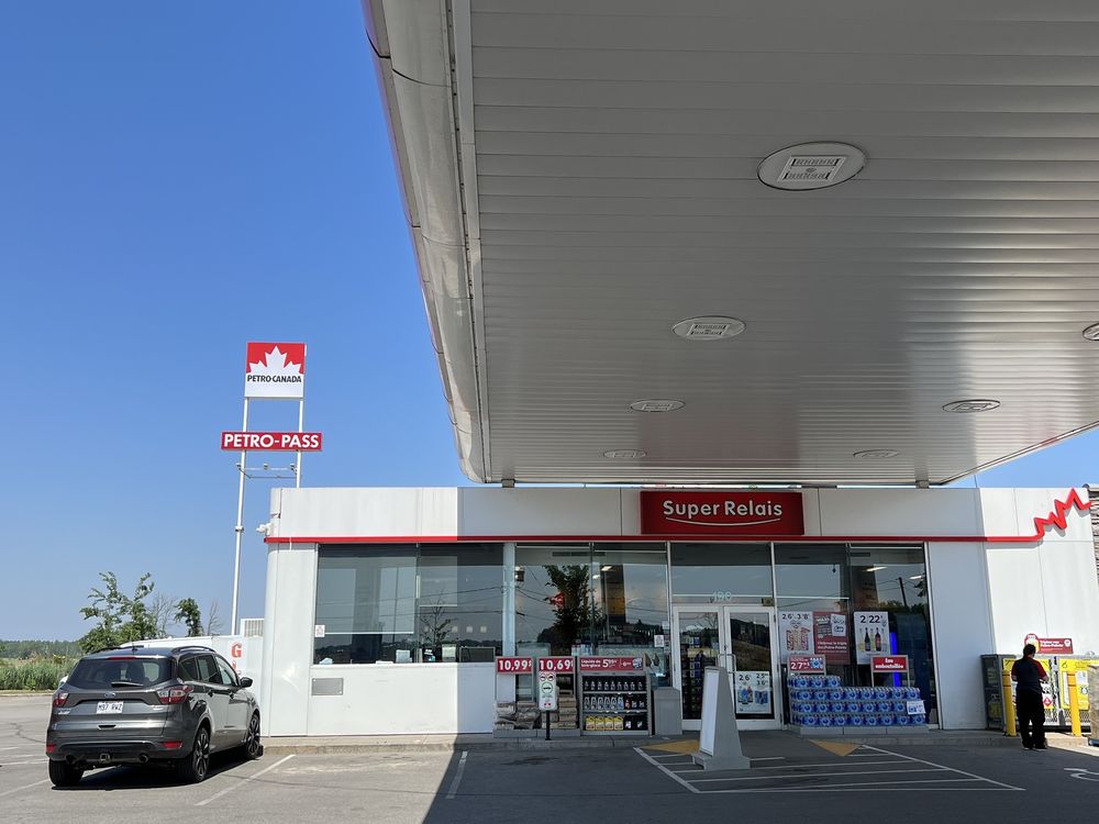 PETROCANADA Updated August 2024 190 Route 343, L'Assomption