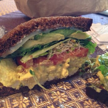 Captain Mauri's - Curry chicken sandwich! Yummy! - Juice Bars & Smoothies Near Me - San Clemente, California