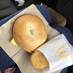 McDonald's - Bacon Egg and Cheese Bagel Meal