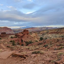 Sunset Point Trail - Instagram: @telephonesmoothie