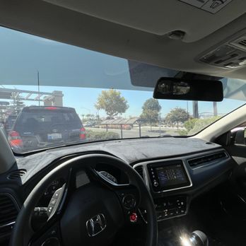 Solax Auto Tint - Honda HRV with 15% Sun visor on 30% ceramic front windshield tint. - Car Window Tinting Near Me - Whittier, California
