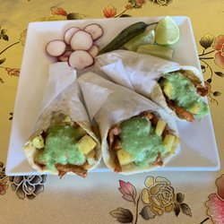 Ave Maria Taqueria - Tacos al pastor