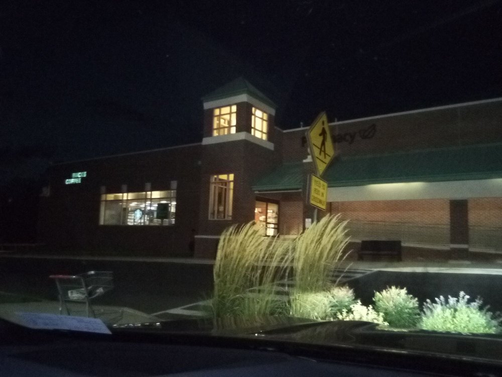 GIANT FOOD STORES Updated August 2024 20 Reviews 4275 County Line