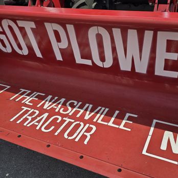 The Nashville Tractor - Tours Near Me - Nashville, Tennessee The Nashville Tractor - Tours Near Me - Nashville, Tennessee