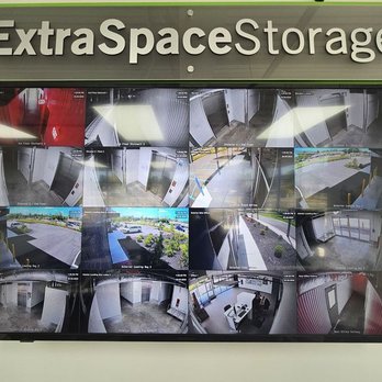 Extra Space Storage - Security Screens - Self Storage Near Me - Bay Shore, New York Extra Space Storage - Security Screens - Self Storage Near Me - Bay Shore, New York