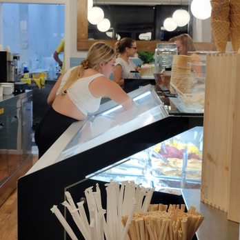 Arcobaleno Gelateria - Gelato Near Me - Sunnyside, New York