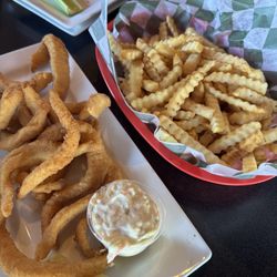Pogo's Harbor Inn - Walleye fingers with fries