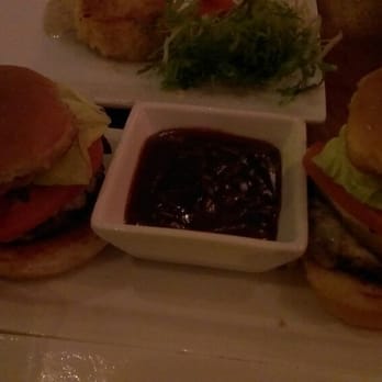 Cypress Lounge & Wine Bar - Mini burgers - Wine Bars Near Me - Bellevue, Washington