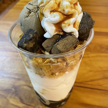 Nana's Green Tea - Hojicha Nama Chocolate Parfait - Coffee & Tea Near Me - Honolulu, Hawaii Nana's Green Tea - Hojicha Nama Chocolate Parfait - Coffee & Tea Near Me - Honolulu, Hawaii