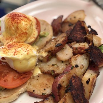 Millie's Cafe - Pasadena - California Eggs Benedict - Breakfast & Brunch Near Me - Pasadena, California Millie's Cafe - Pasadena - California Eggs Benedict - Breakfast & Brunch Near Me - Pasadena, California