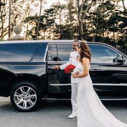 Uniquely Limo - Weddings