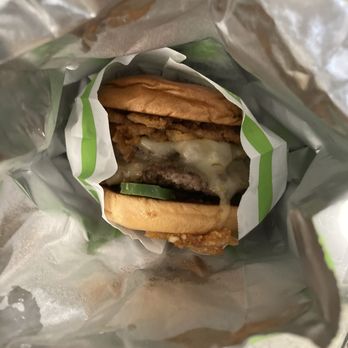 BurgerFi - BURGERFI CHEESEBURGER - Burgers Near Me - Hallandale, Florida