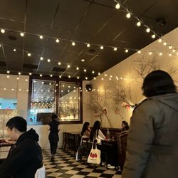 Hakacha Restaurant