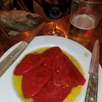 Aux Deux Amis - Bistros Near Me - Paris, 75