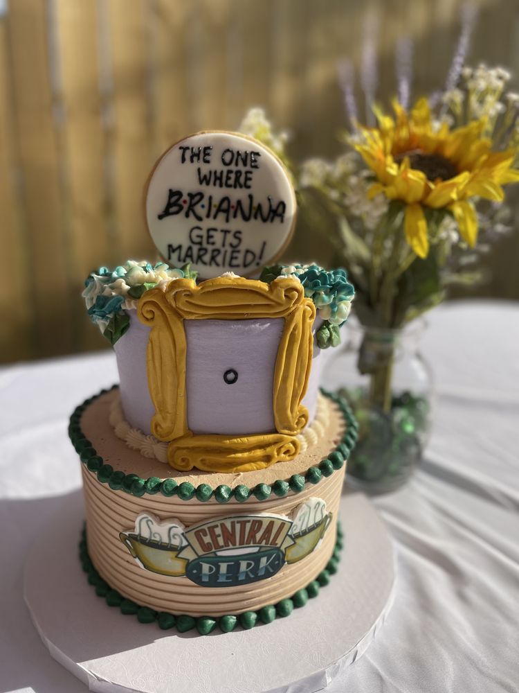 CUPS AND CAKES Updated August 2024 40 Photos & 20 Reviews 122 E