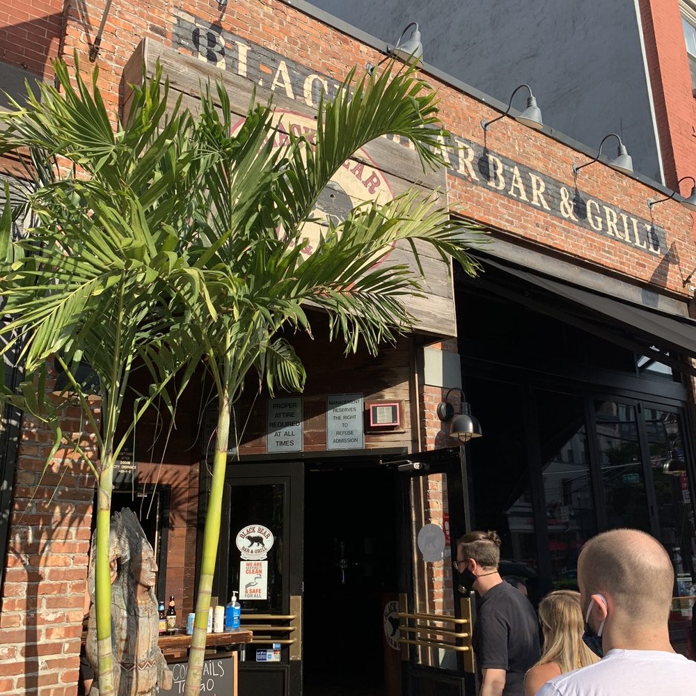 Black Bear Bar & Grill - the entrance to the restaurant - Sports Bars Near Me - Hoboken, New Jersey
