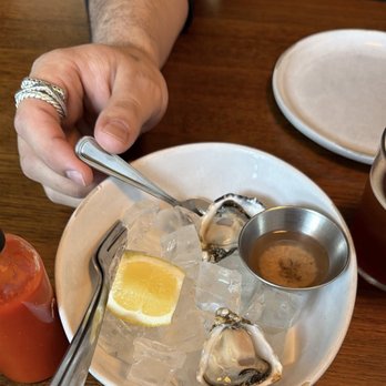 Raccolto - Oysters - Italian Near Me - Seattle, Washington Raccolto - Oysters - Italian Near Me - Seattle, Washington