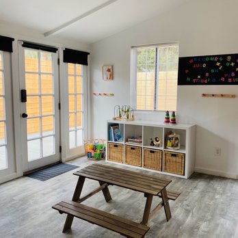 Canyon Kinder Haus - Living room - Child Care & Day Care Near Me - Laguna Beach, California Canyon Kinder Haus - Living room - Child Care & Day Care Near Me - Laguna Beach, California