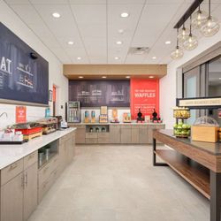 Hampton Inn Ashland City - Breakfast Area