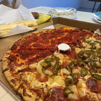 Big Belly Pizza - Half TNT and half pineapple pepperoni and jalapeño 18" - Pizza Near Me - Lancaster, California
