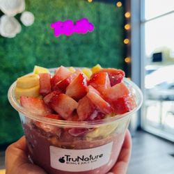 TruNature Bowl & Juice Bar - Caribbean Passion Bowl