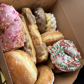 Donut Star - Donuts Near Me - Menifee, California