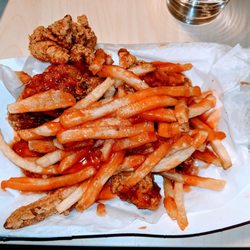 Harold's Chicken Shack - 4 Wing, Mild & Hot
