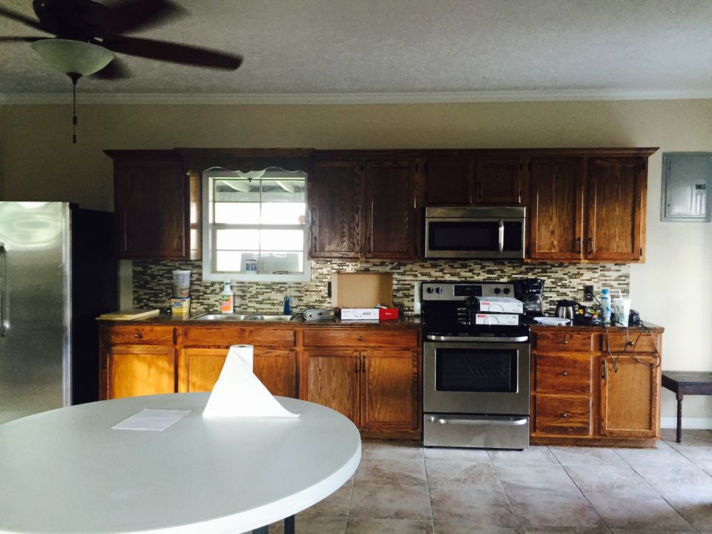 Slide of J&M Home Improvements