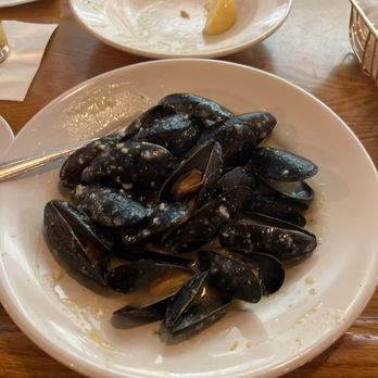 Angie's Seafood - Seafood Near Me - Baltimore, Maryland