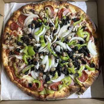 Linbrook Pizzaria and Grill - Large Deuxe Pizza (well done!) SOOOOO GOOD - American Near Me - Anaheim, California Linbrook Pizzaria and Grill - Large Deuxe Pizza (well done!) SOOOOO GOOD - American Near Me - Anaheim, California