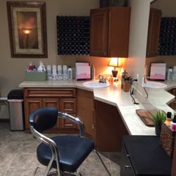 Wendy Manasco Hair Stylist - Studio M - Private Salon Suite
