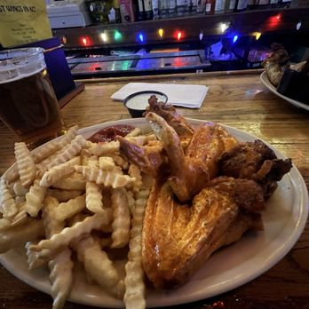 The Peanut - Dive Bars Near Me - Kansas City, Missouri The Peanut - Dive Bars Near Me - Kansas City, Missouri