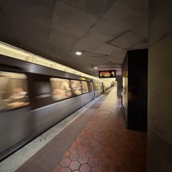 Mt Vernon Sq 7th St-Convention Center Metro Station