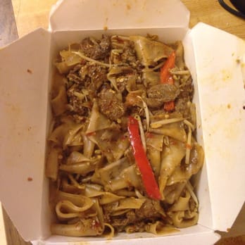 Pad Thai Kitchen - To-go order of Pad Khee Mao with beef. - Thai Near Me - Portland, Oregon