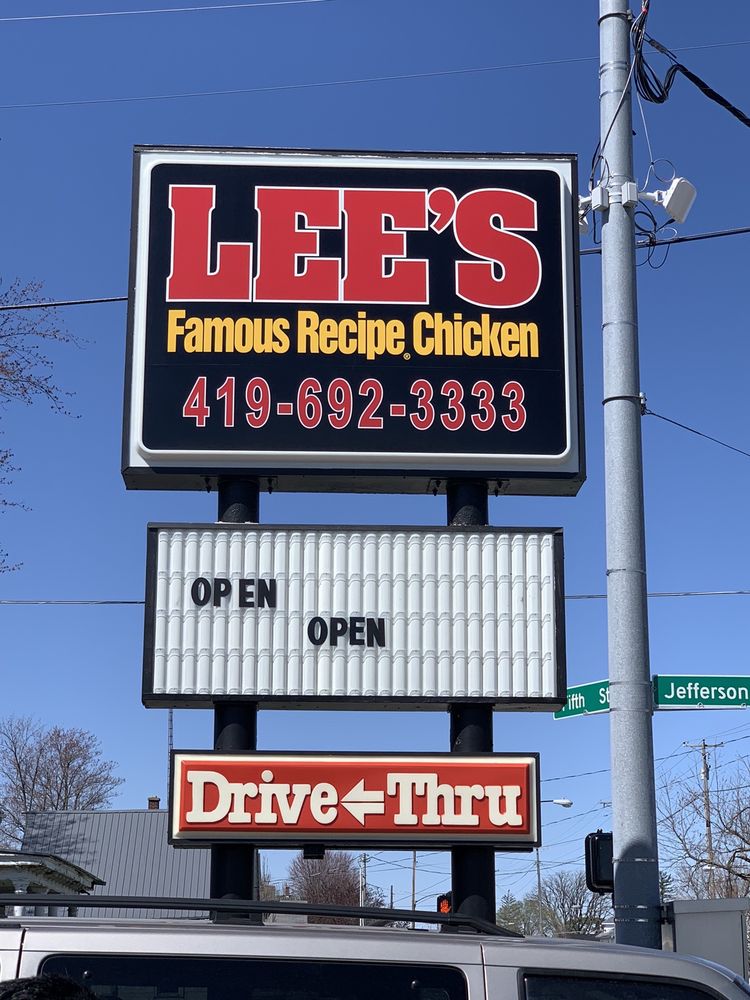 LEE’S FAMOUS RECIPE CHICKEN Updated September 2024 239 W 5th St