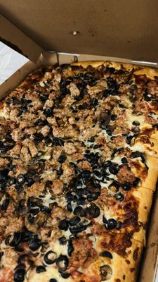 Petrilli's Pizza by null