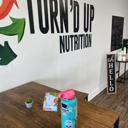 Turn’d Up Nutrition - Inside seating