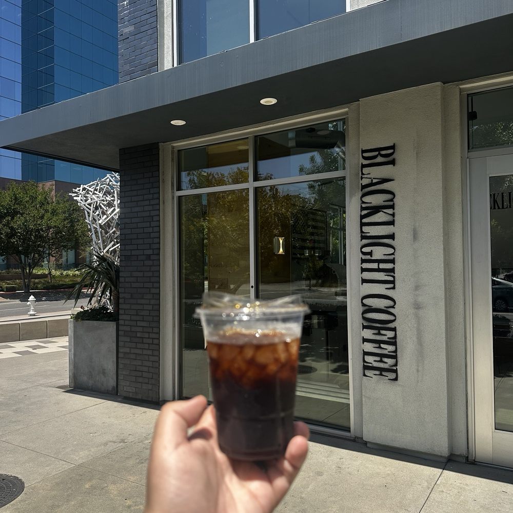 Blacklight Coffee Roastery - Outdoor / Tokyo Style Cold Brew - Coffee Roasteries Near Me - Santa Ana, California