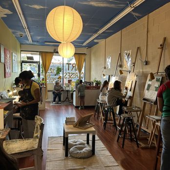 Art Studio - Art Classes Near Me - Montebello, California Art Studio - Art Classes Near Me - Montebello, California