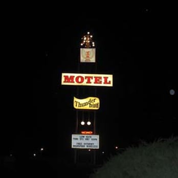 Thunderbird Motel - Hotels Near Me - Mountain Home, Idaho Thunderbird Motel - Hotels Near Me - Mountain Home, Idaho